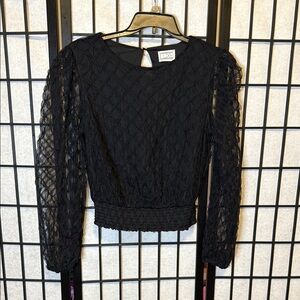 Luxe Black Ribbed Puff Sleeve Blouse